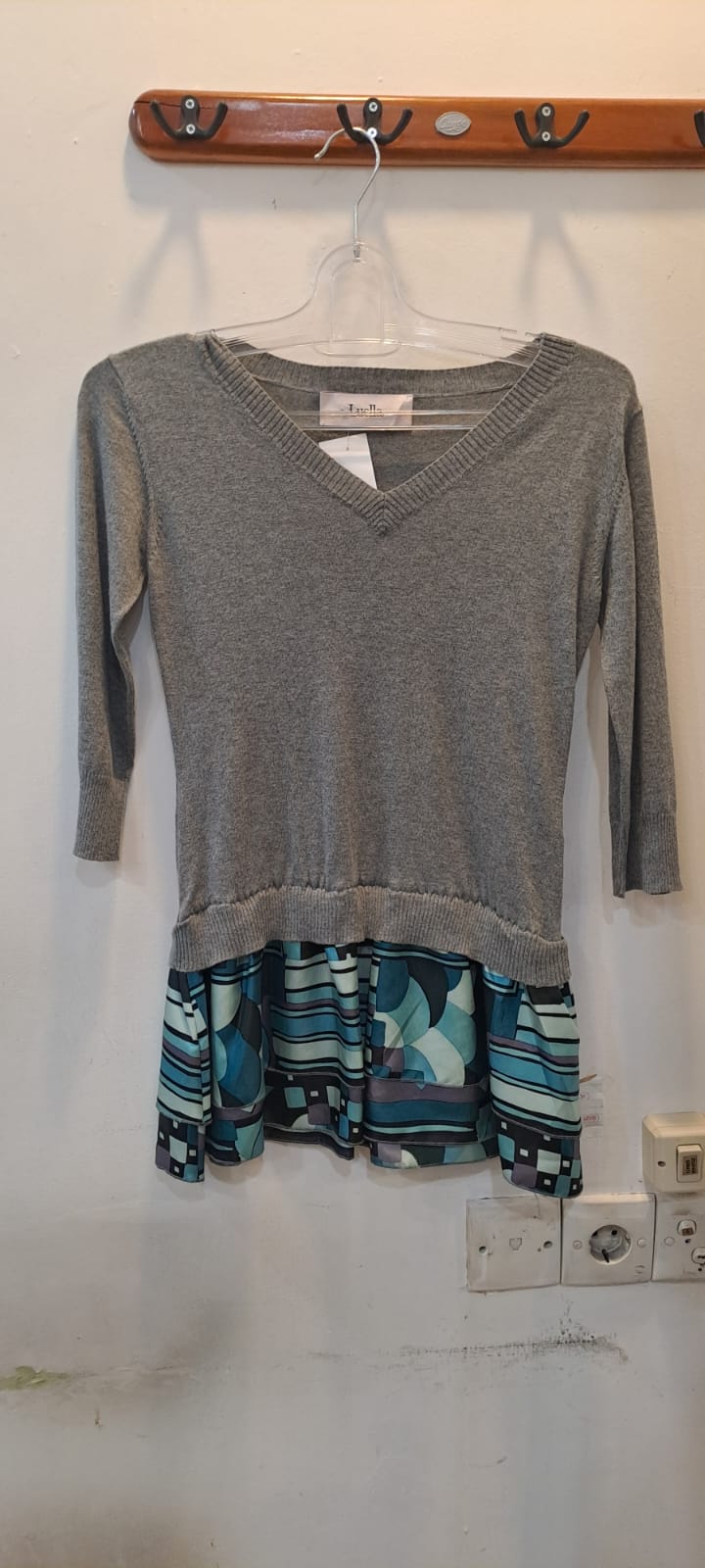 Baju 32