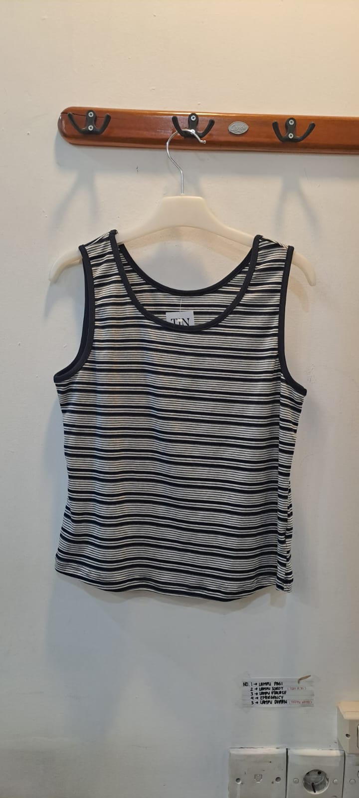 Baju 44